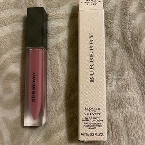 Burberry liquid lip velvet